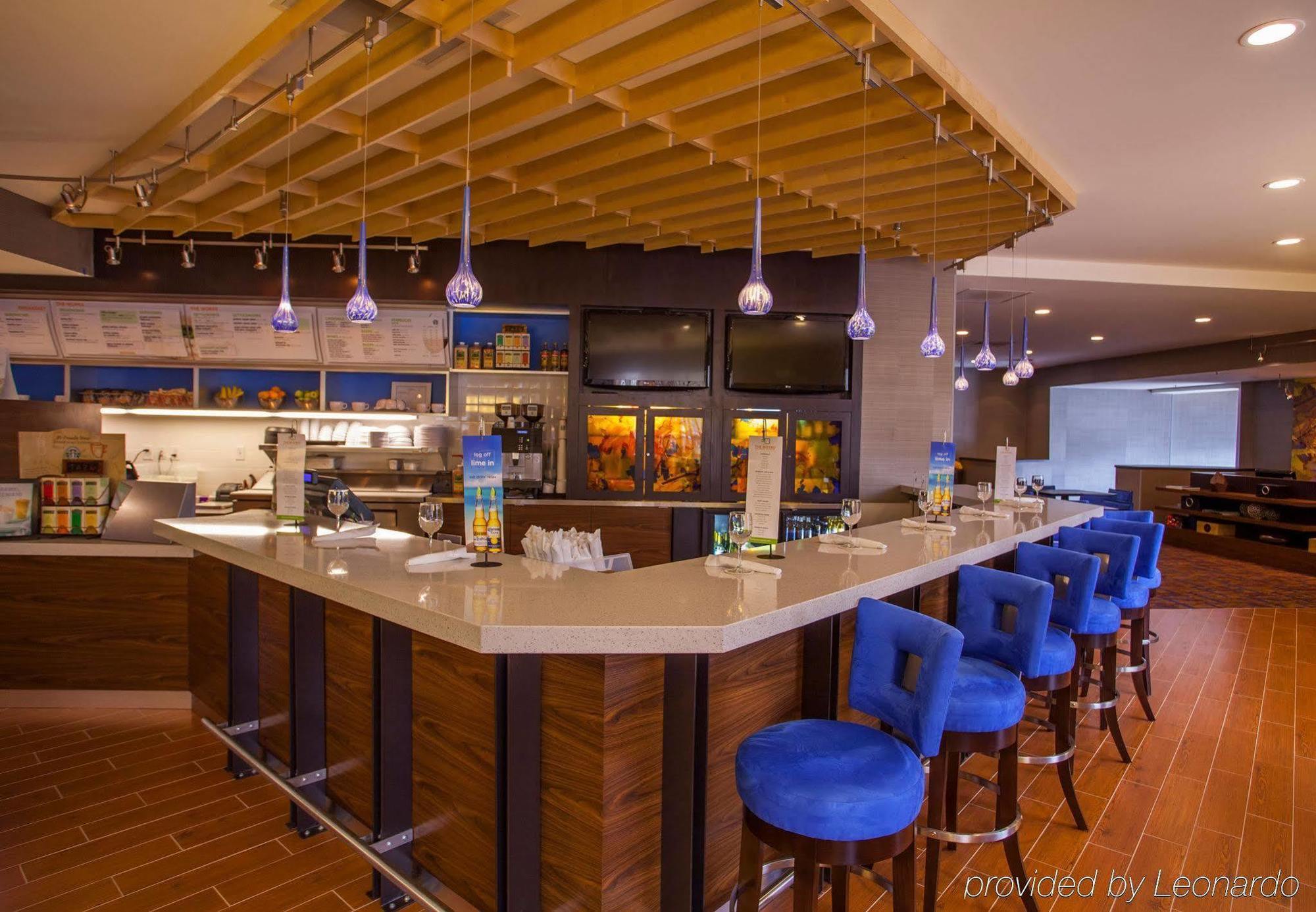 Courtyard By Marriott Charlotte Airport Loso Restaurant foto